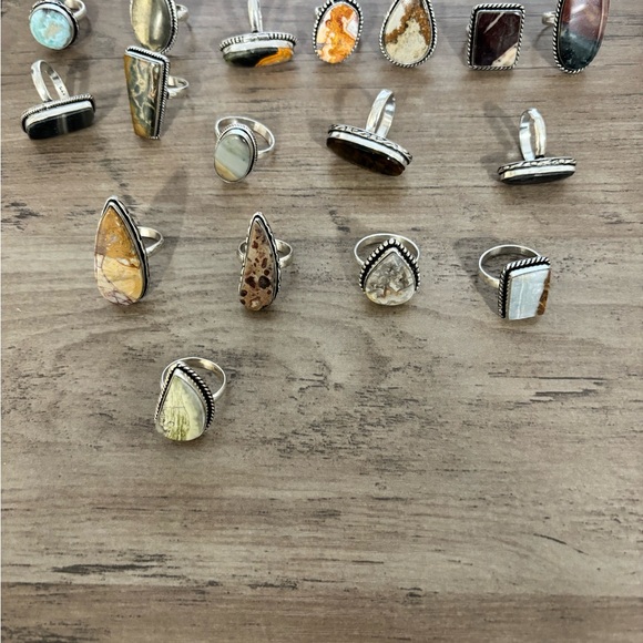 Lot Of 17 Sterling Silver And Stone Rings - Picture 4 of 16